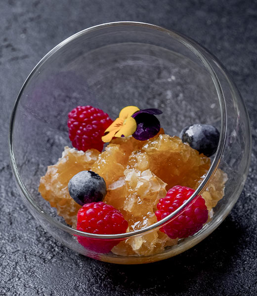 Медовые соты с горной пасеки