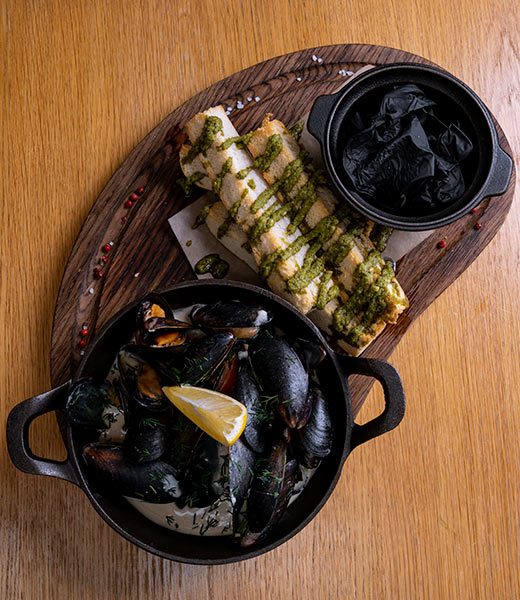 Мидии Черноморские в сырно-сливочном соусе Дор-Блю