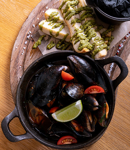 Мидии Черноморские в соусе Том-Ям