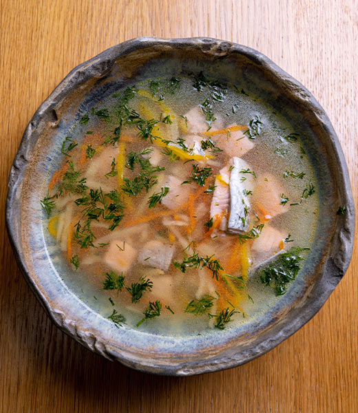 Уха из речной форели и лосося